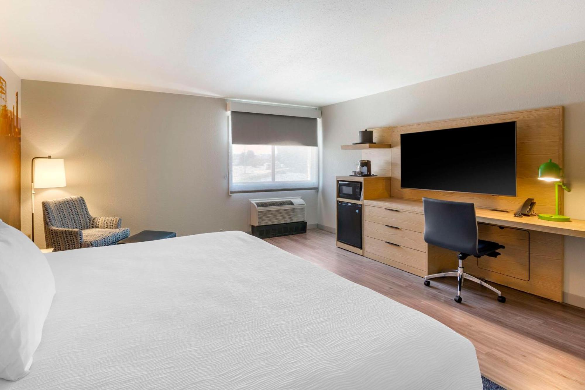 Best Western Plus Butte Plaza Inn Εξωτερικό φωτογραφία