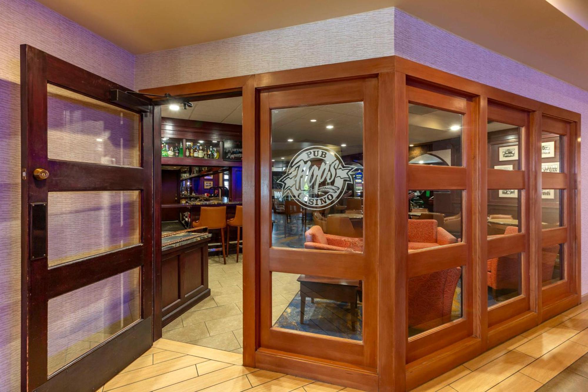 Best Western Plus Butte Plaza Inn Εξωτερικό φωτογραφία