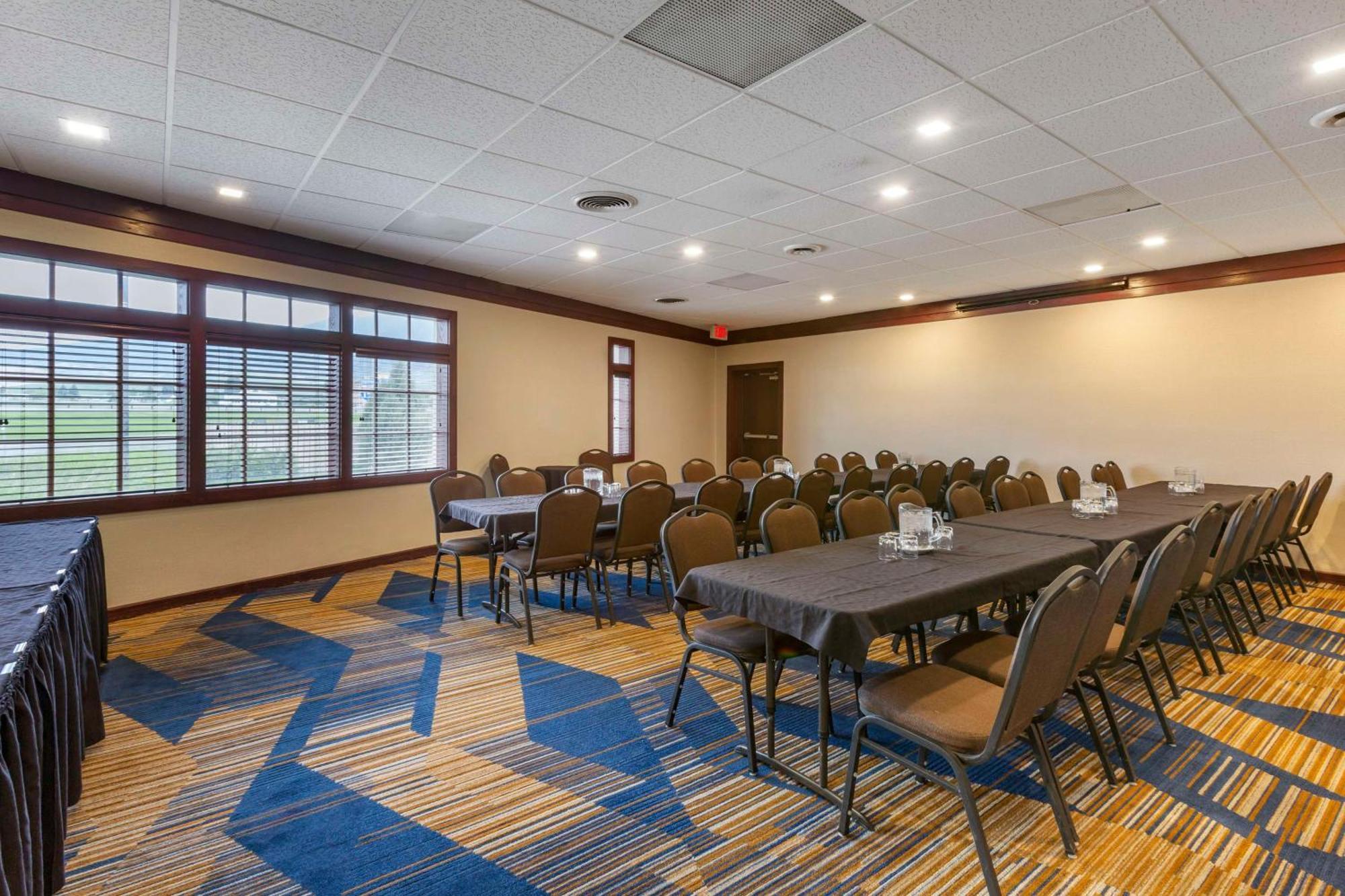 Best Western Plus Butte Plaza Inn Εξωτερικό φωτογραφία