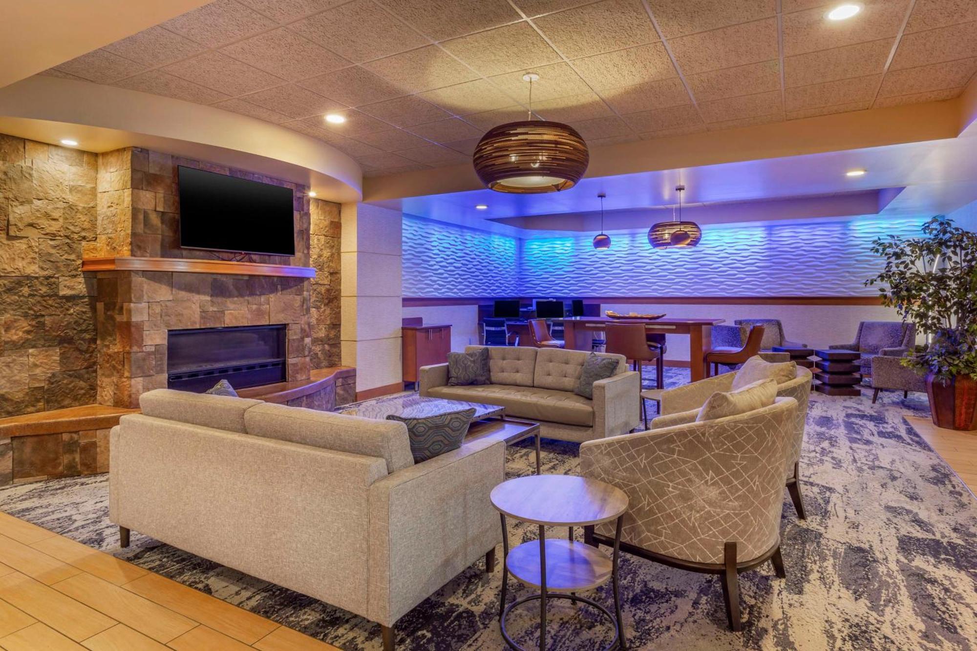 Best Western Plus Butte Plaza Inn Εξωτερικό φωτογραφία