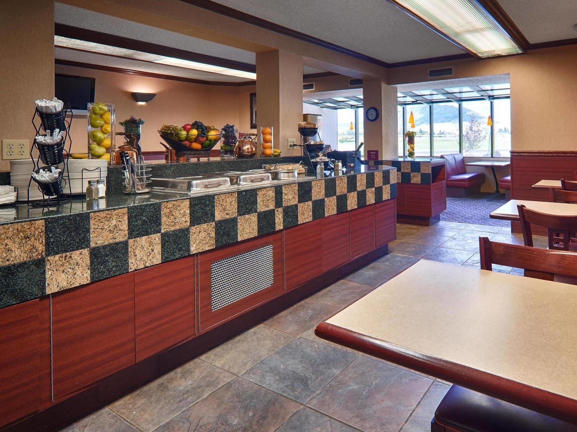 Best Western Plus Butte Plaza Inn Εξωτερικό φωτογραφία